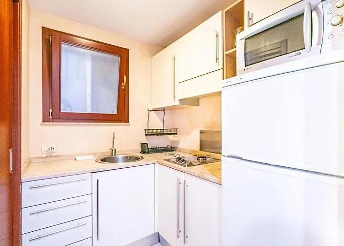 Martini, Panoramic View, Castello