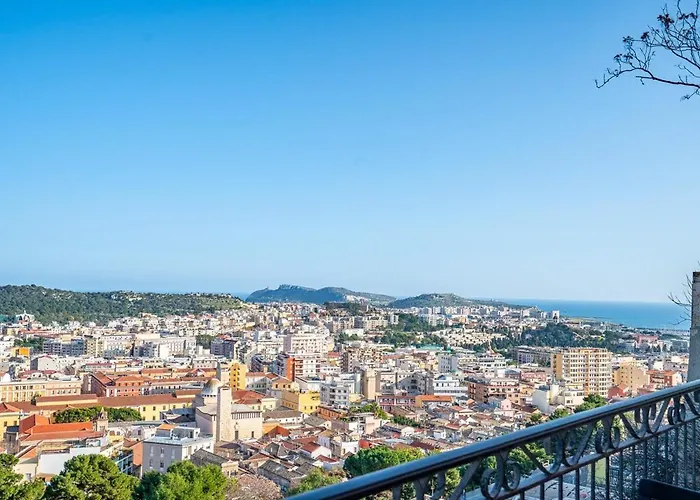 Martini, Panoramic View, Castello * カリアリ