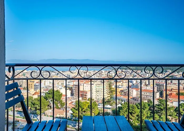 アパート Martini, Panoramic View, Castello カリアリ