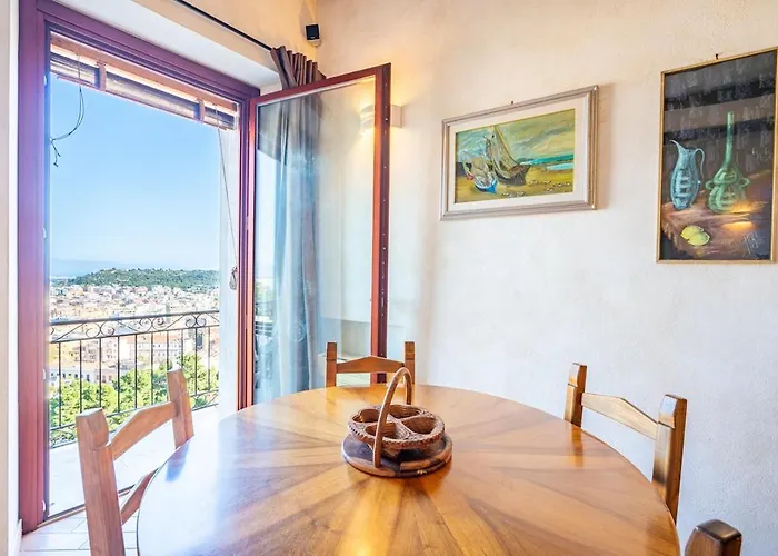 アパート Martini, Panoramic View, Castello *